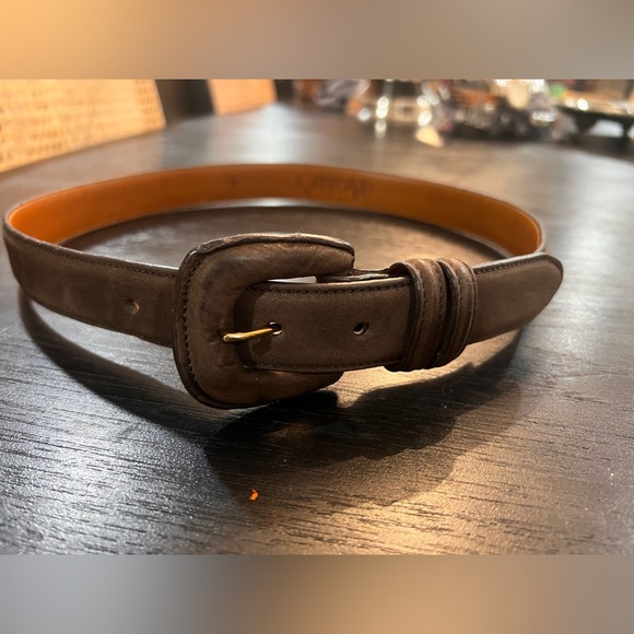 Brown leather belt - Picture 1 of 2